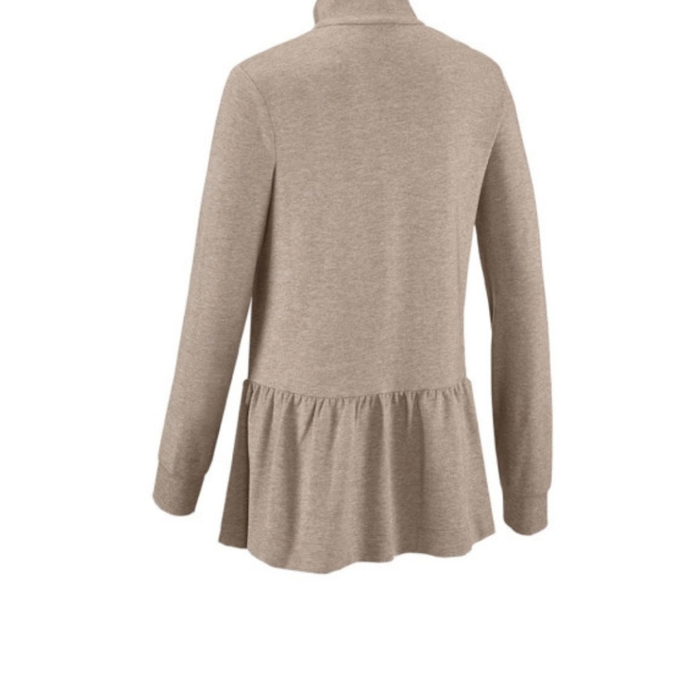 CAbi Weekend Topper - Picture 4 of 5